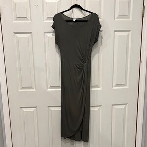 Spense Olive Midi Dress